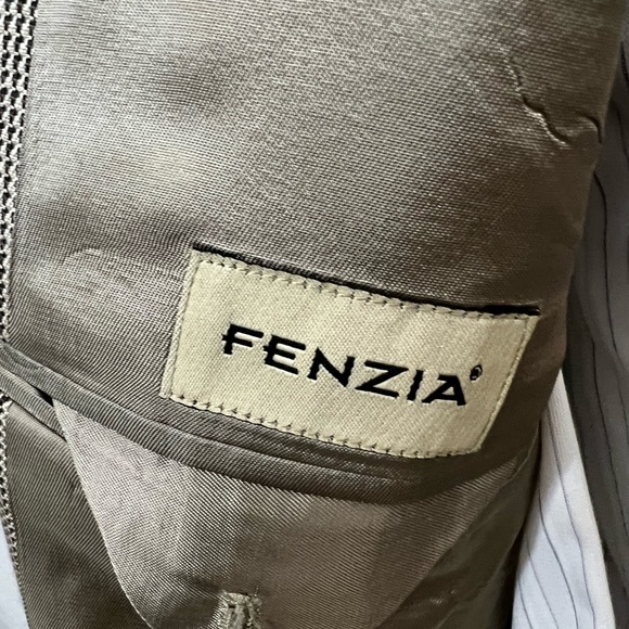 FENZIA MENS SPORT BLAZER, SIZE 44R A BLEND OF SILK AND WOOL. IN GREAT CO… - Picture 11 of 12